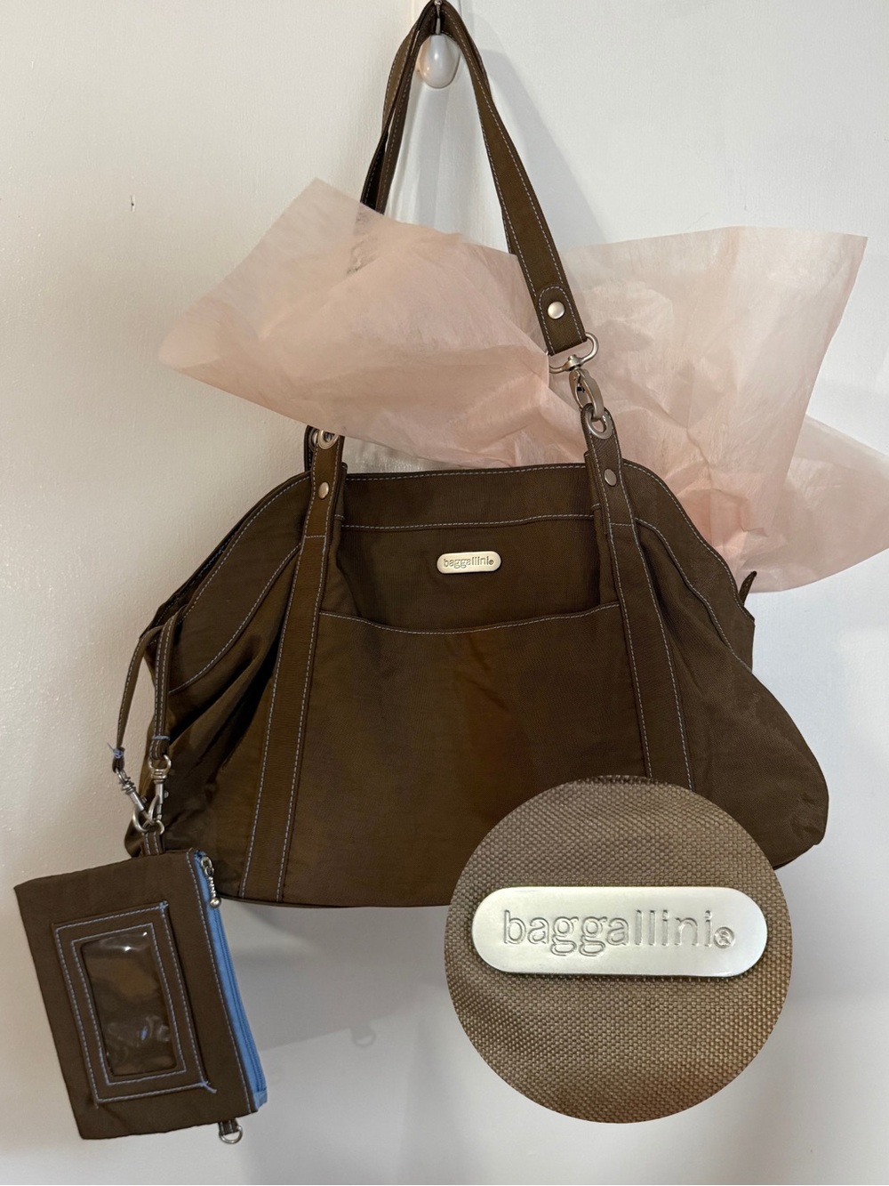 Baggallini Brown Organizer Shoulder Bag with Matching Pouch